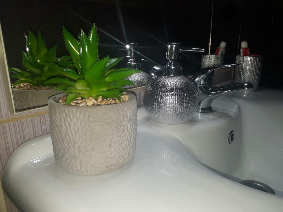 Apartament 3 Camere อัลบายูเลีย ภายนอก รูปภาพ